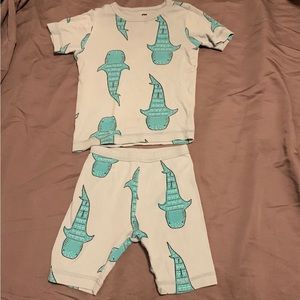 Shark pajama set 5T